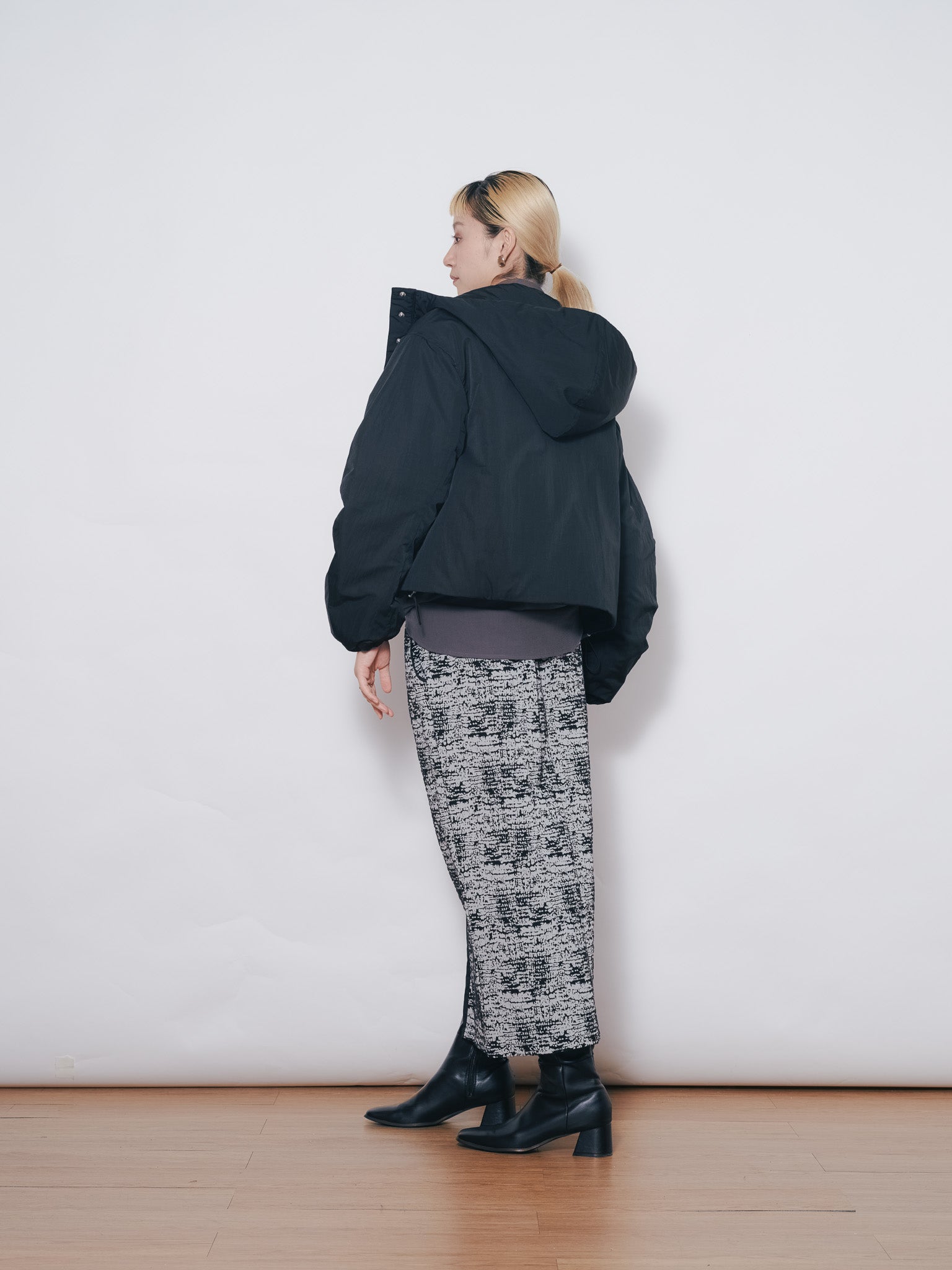 【SALE】ショート丈ボリューム中綿ジャケット [601421] black