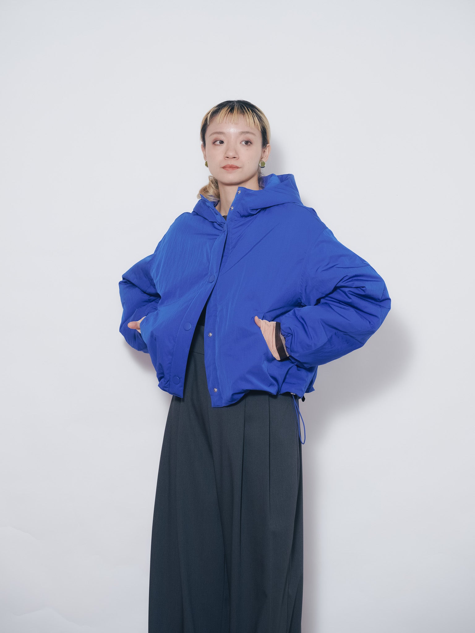 ショート丈ボリューム中綿ジャケット [601421] blue