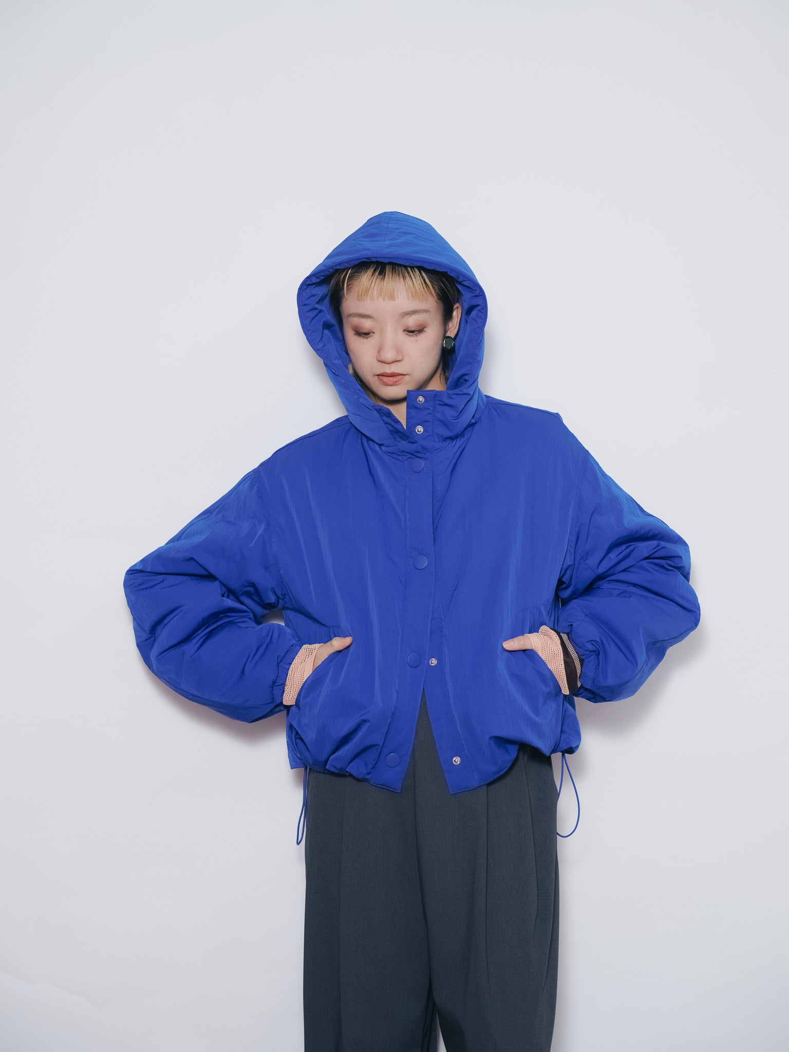 SALE】ショート丈ボリューム中綿ジャケット [601421] blue