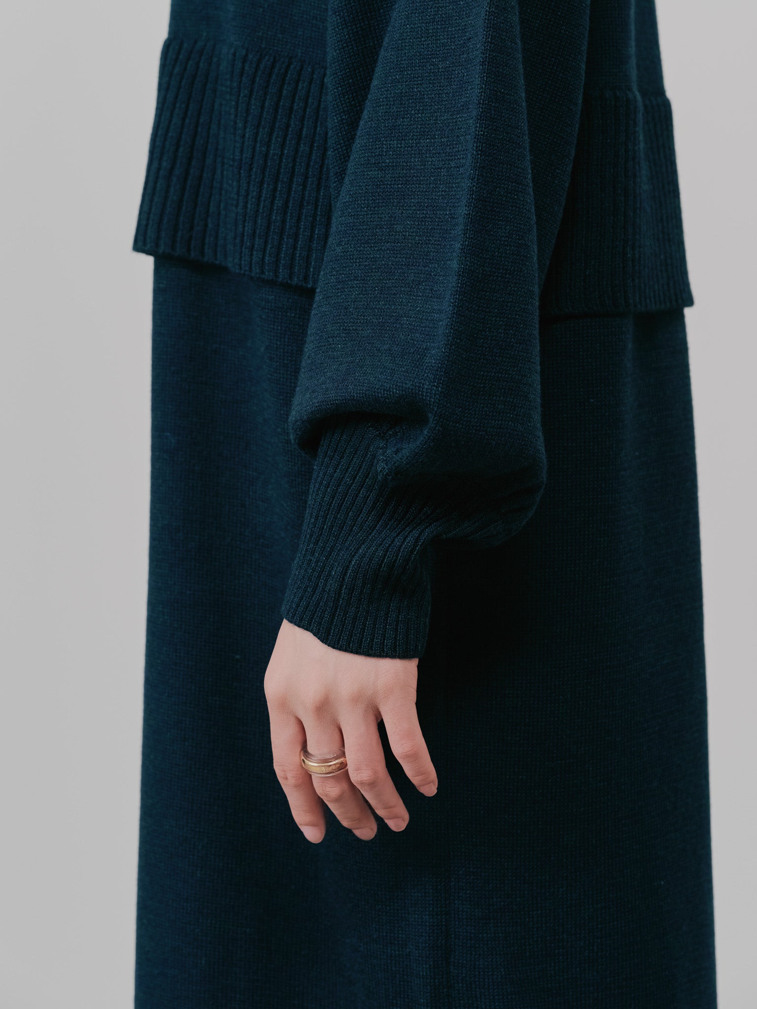 レイヤードライクニットワンピース [605542] moss green