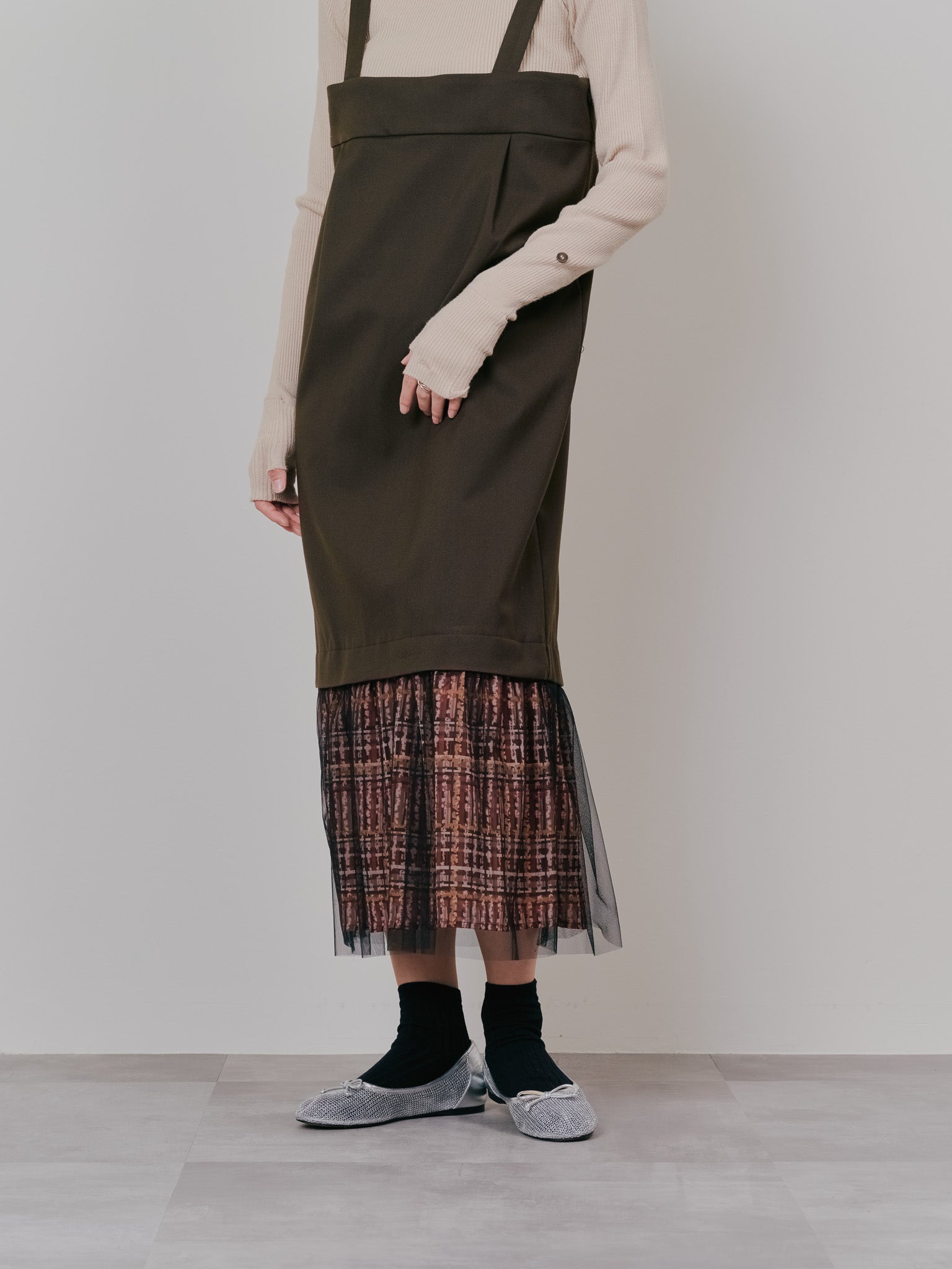 【-PRE SALE- 12/15 18:00まで!!】ヘムチェックサスペンダー付スカート [603341] brown