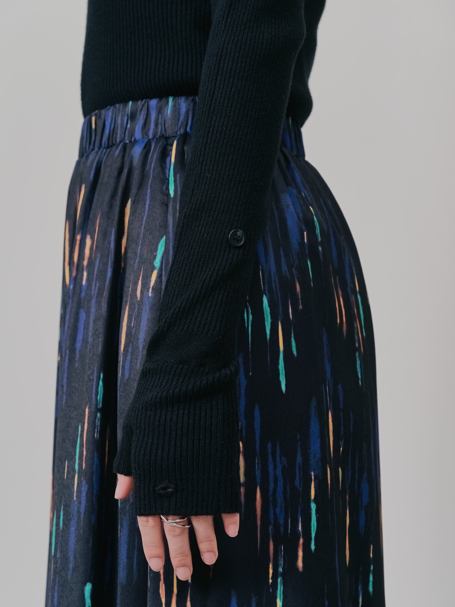 リブボトルネックニットトップス [601447] black