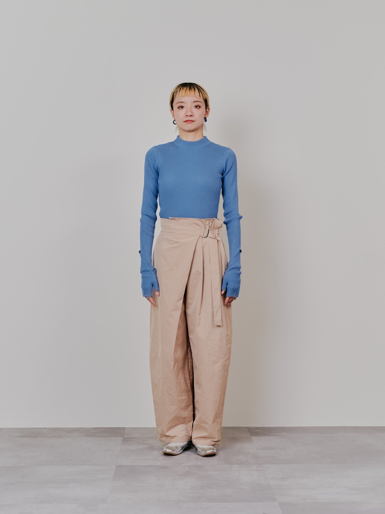 【-PRE SALE- 12/15 18:00まで!!】ラップライクサイドカーブパンツ [608318] light beige