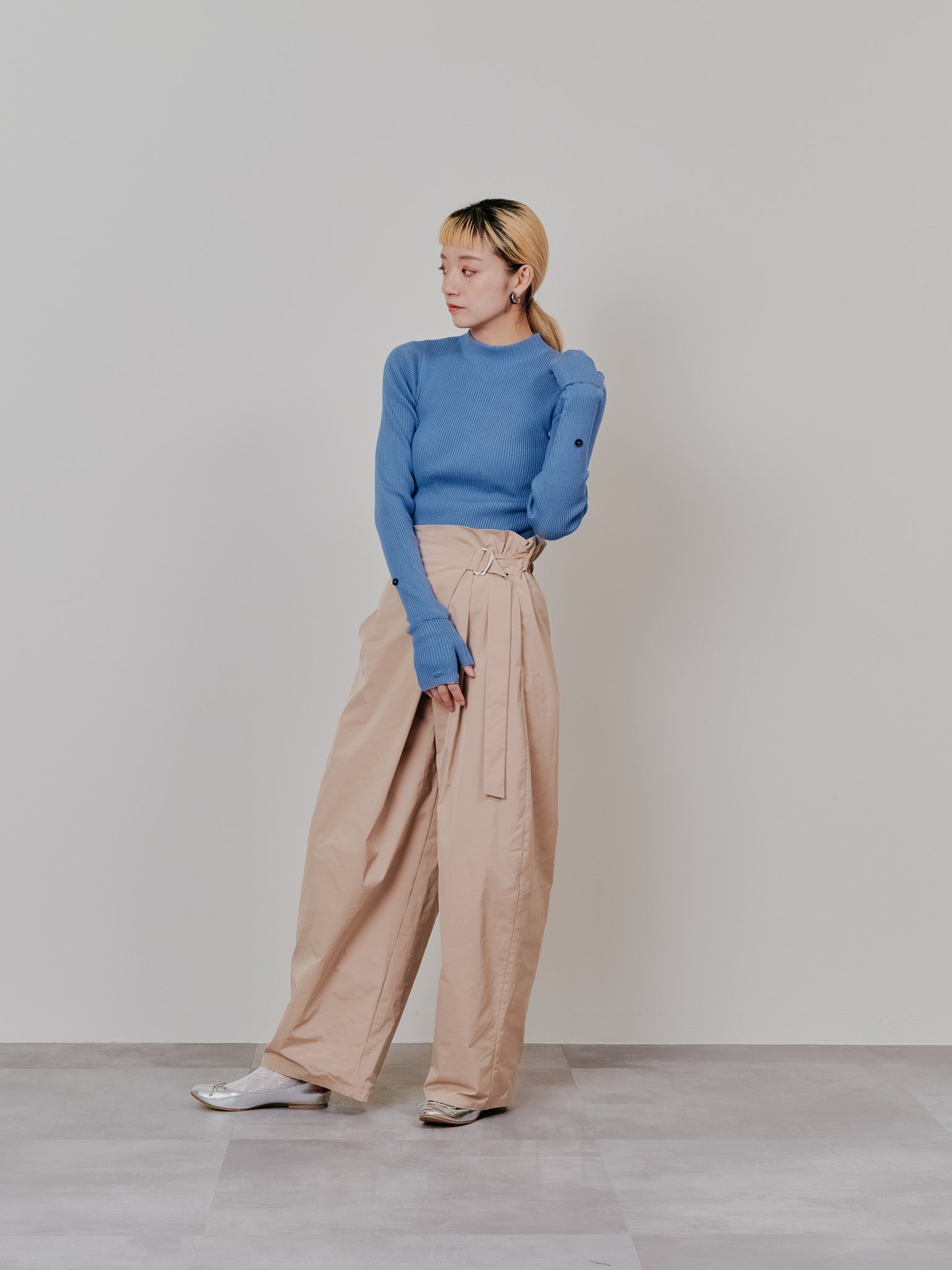 【-PRE SALE- 12/15 18:00まで!!】ラップライクサイドカーブパンツ [608318] light beige