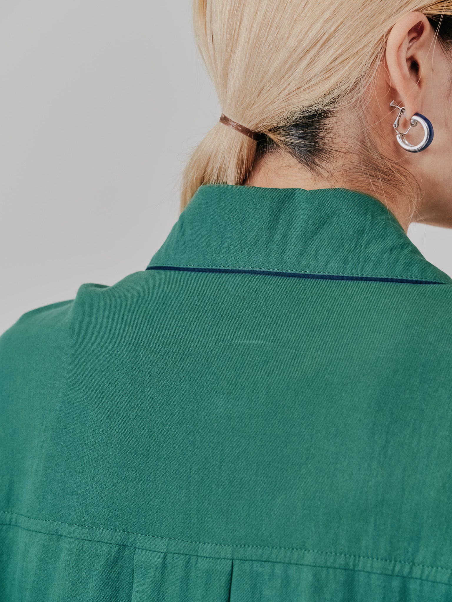 【-PRE SALE- 12/15 18:00まで!!】バタフライカラーウエスタンライクシャツ [601451] green