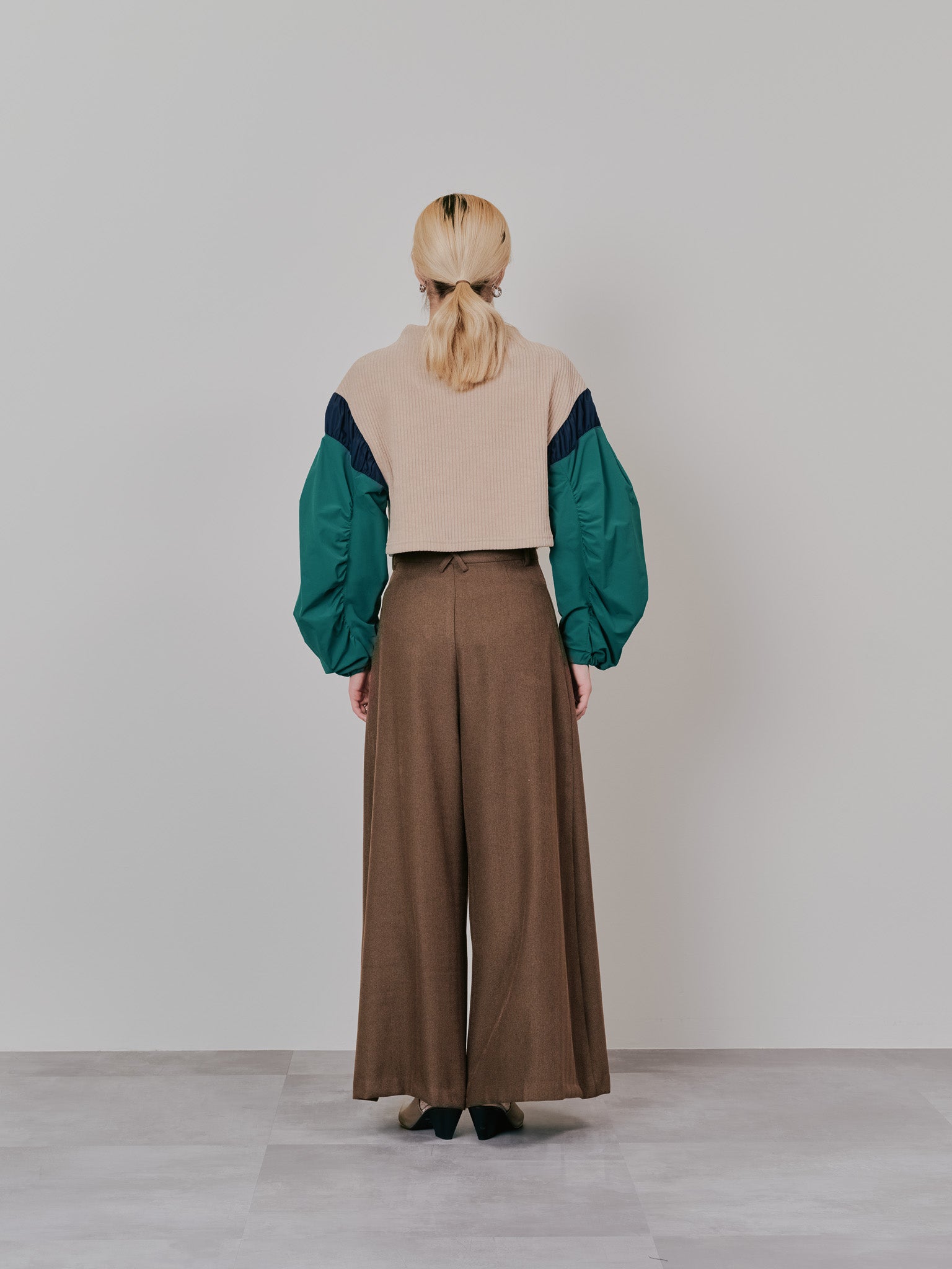 【-PRE SALE- 12/15 18:00まで!!】MA-1 スリーブコーデュロイライクニットソー [608316] beige