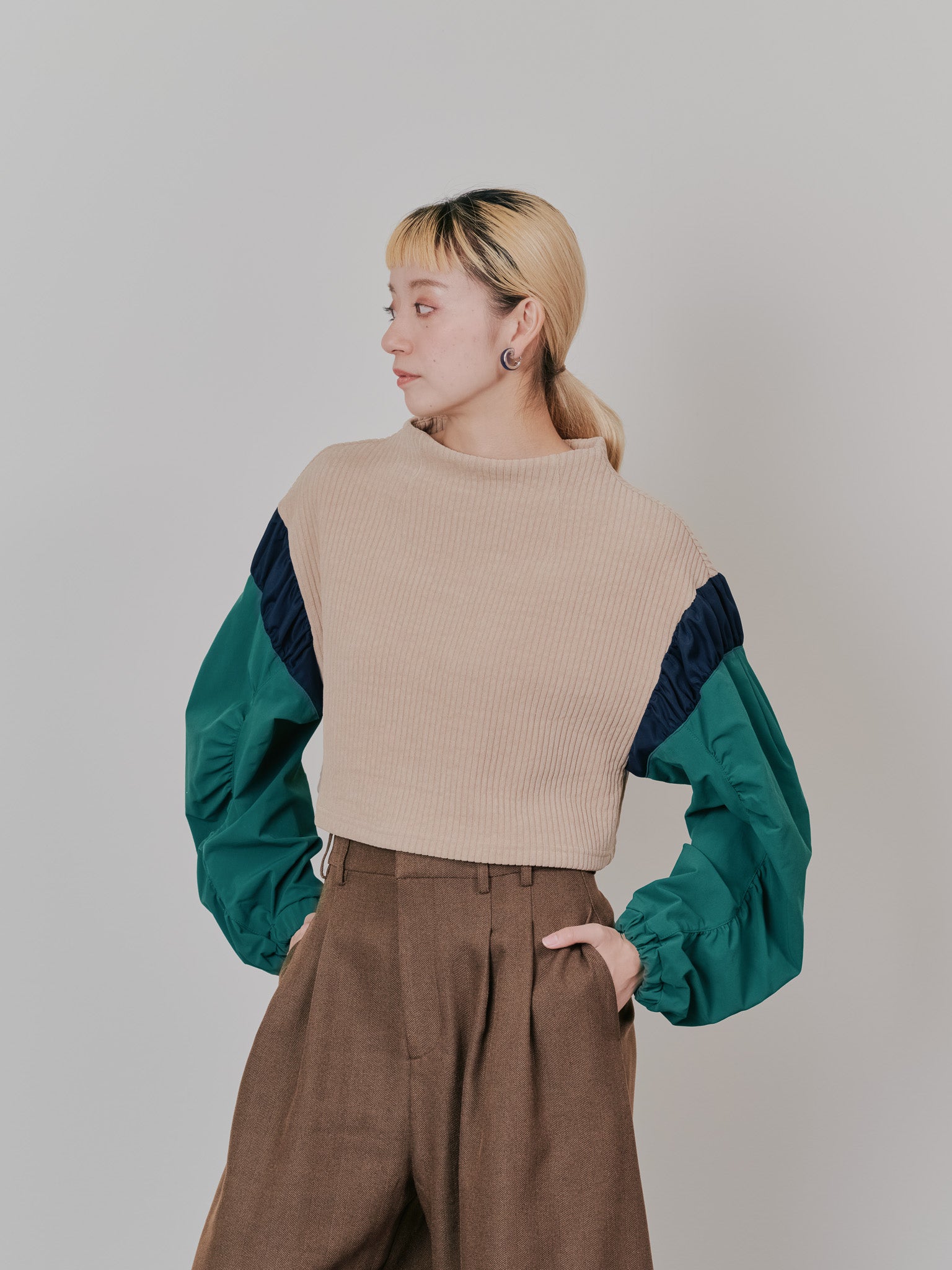 【-PRE SALE- 12/15 18:00まで!!】MA-1 スリーブコーデュロイライクニットソー [608316] beige