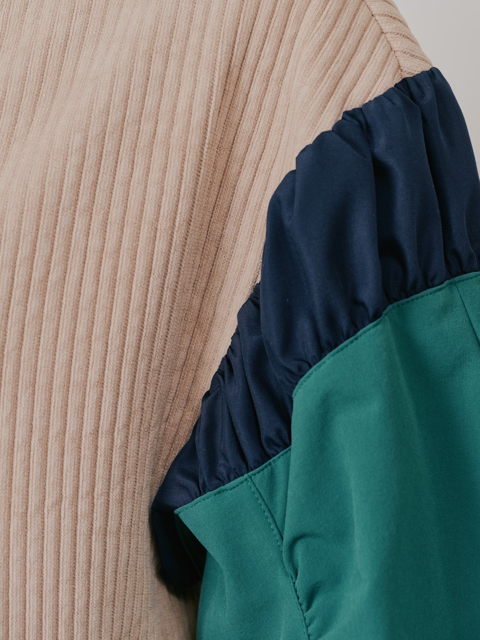 【-PRE SALE- 12/15 18:00まで!!】MA-1 スリーブコーデュロイライクニットソー [608316] beige