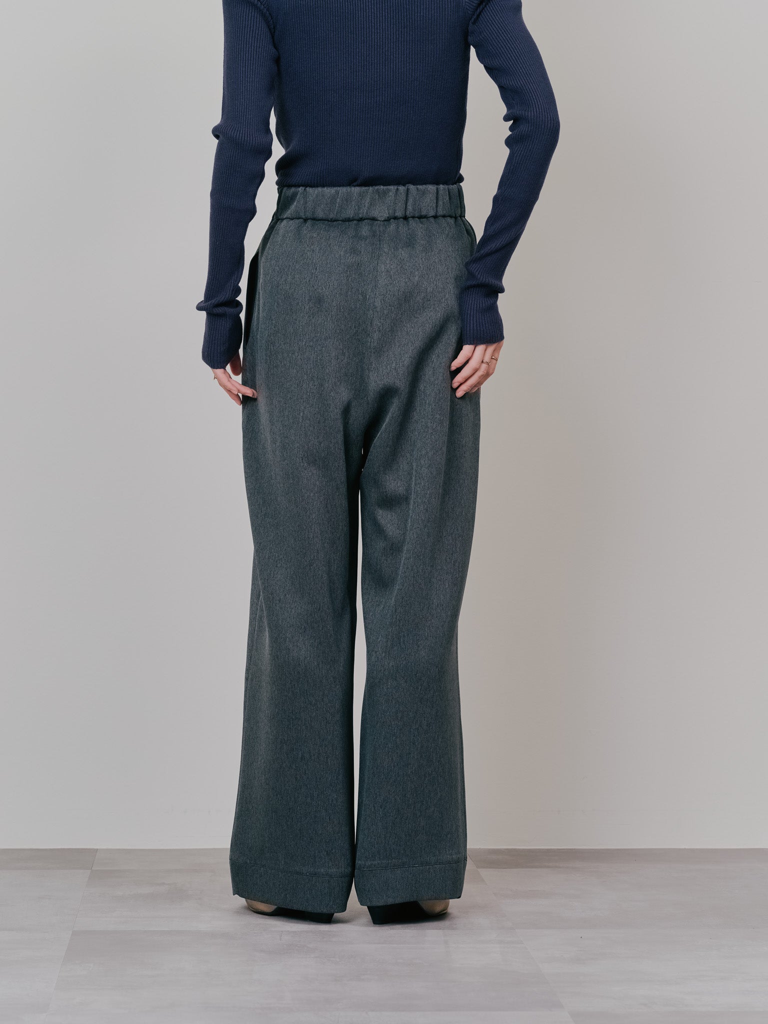 【SALE】フロントリボンワイドタックパンツ [603330] charcoal