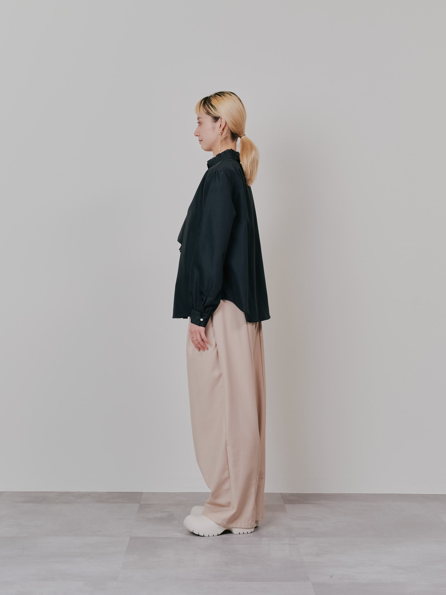 【SALE】マーベストライクタックボリュームパンツ [601376] beige