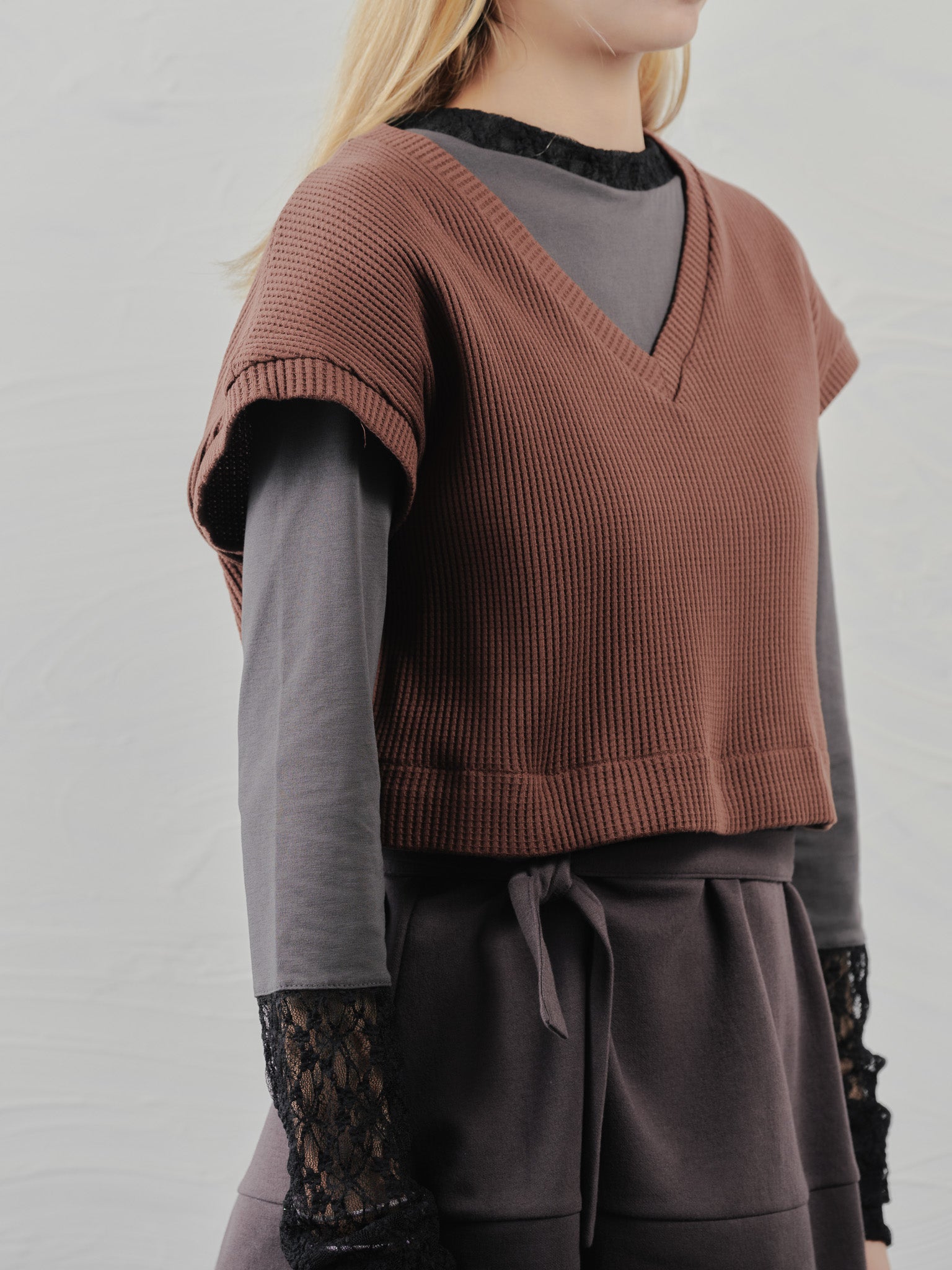 【-PRE SALE- 12/15 18:00まで!!】ヘム2WAYワッフルベスト [601355] brown