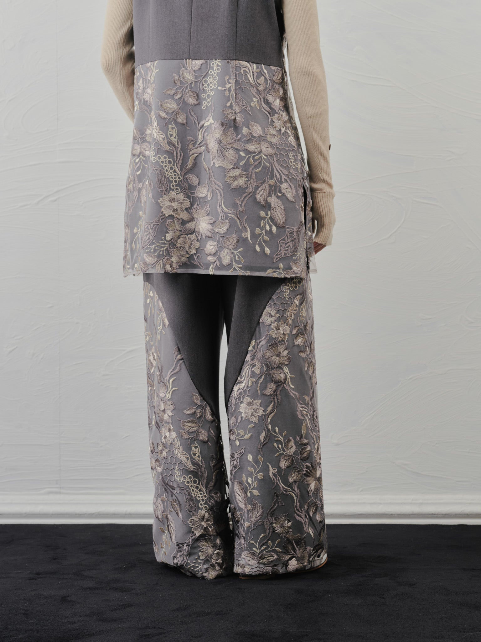 【-PRE SALE- 12/15 18:00まで!!】カーブポイントレースパンツ [605559] brown