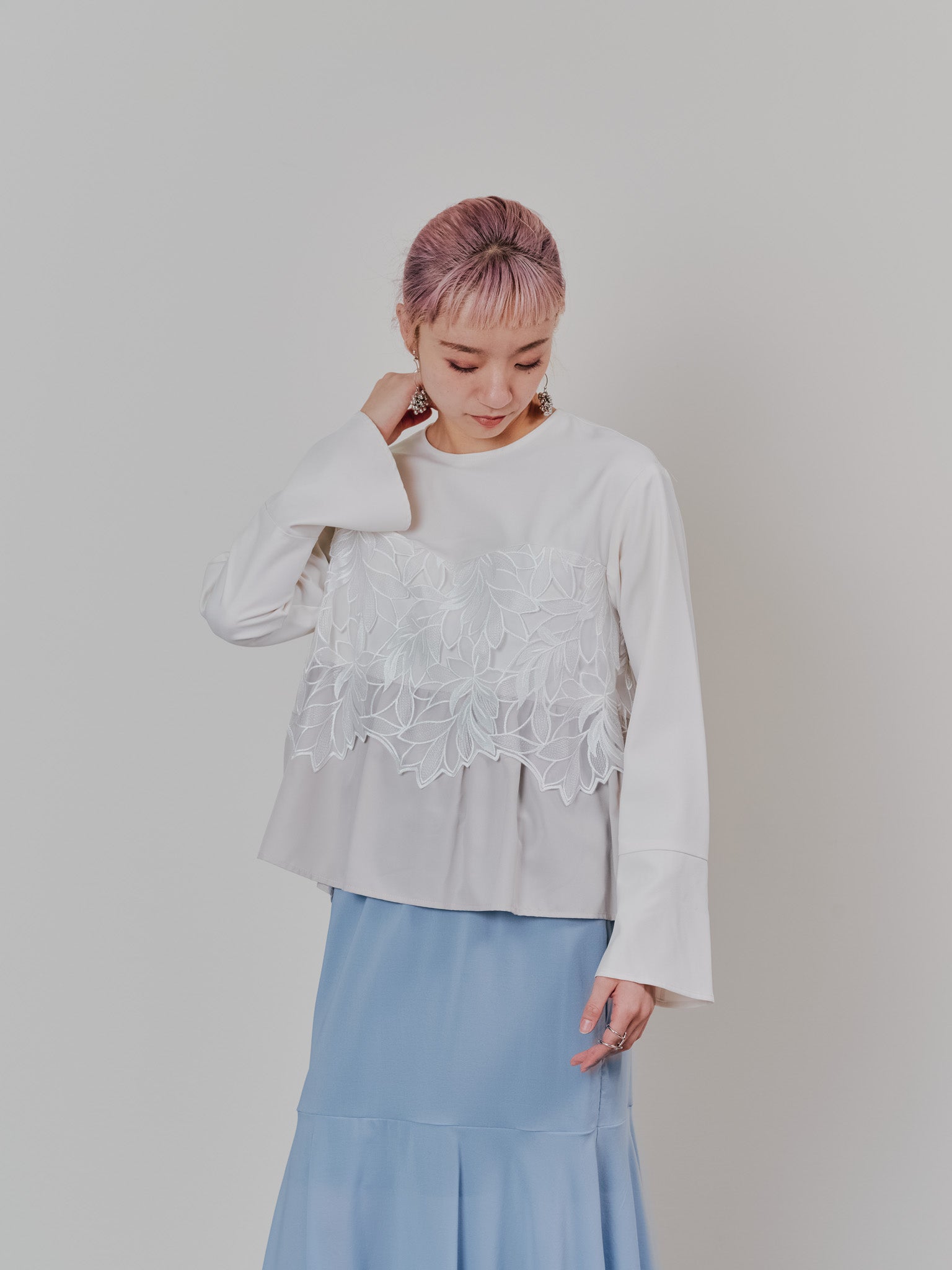 【SALE】リーフレースティアードトップス [608315] white