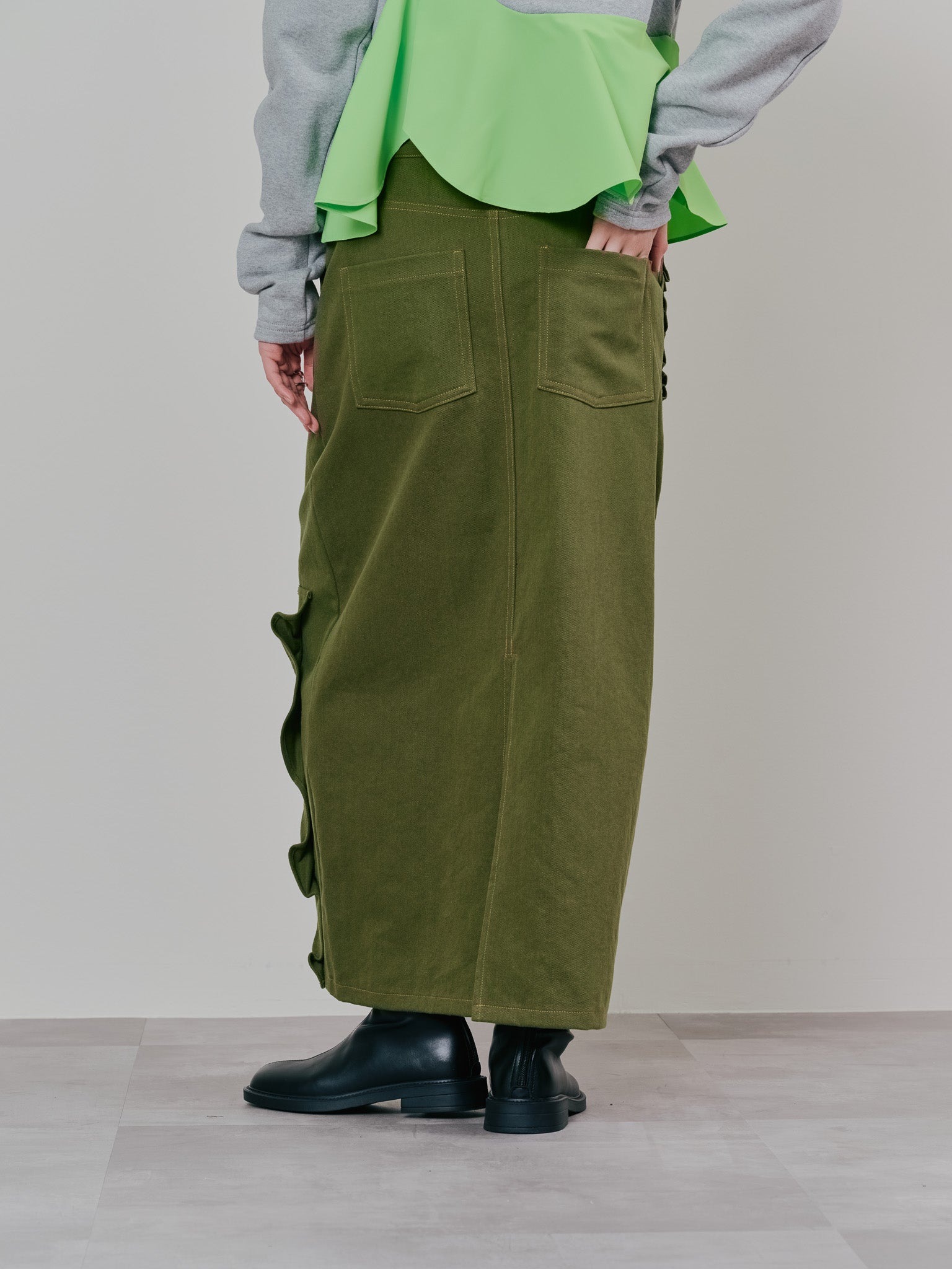 【SALE】ミックスフリルカツラギタイトスカート [601358] khaki