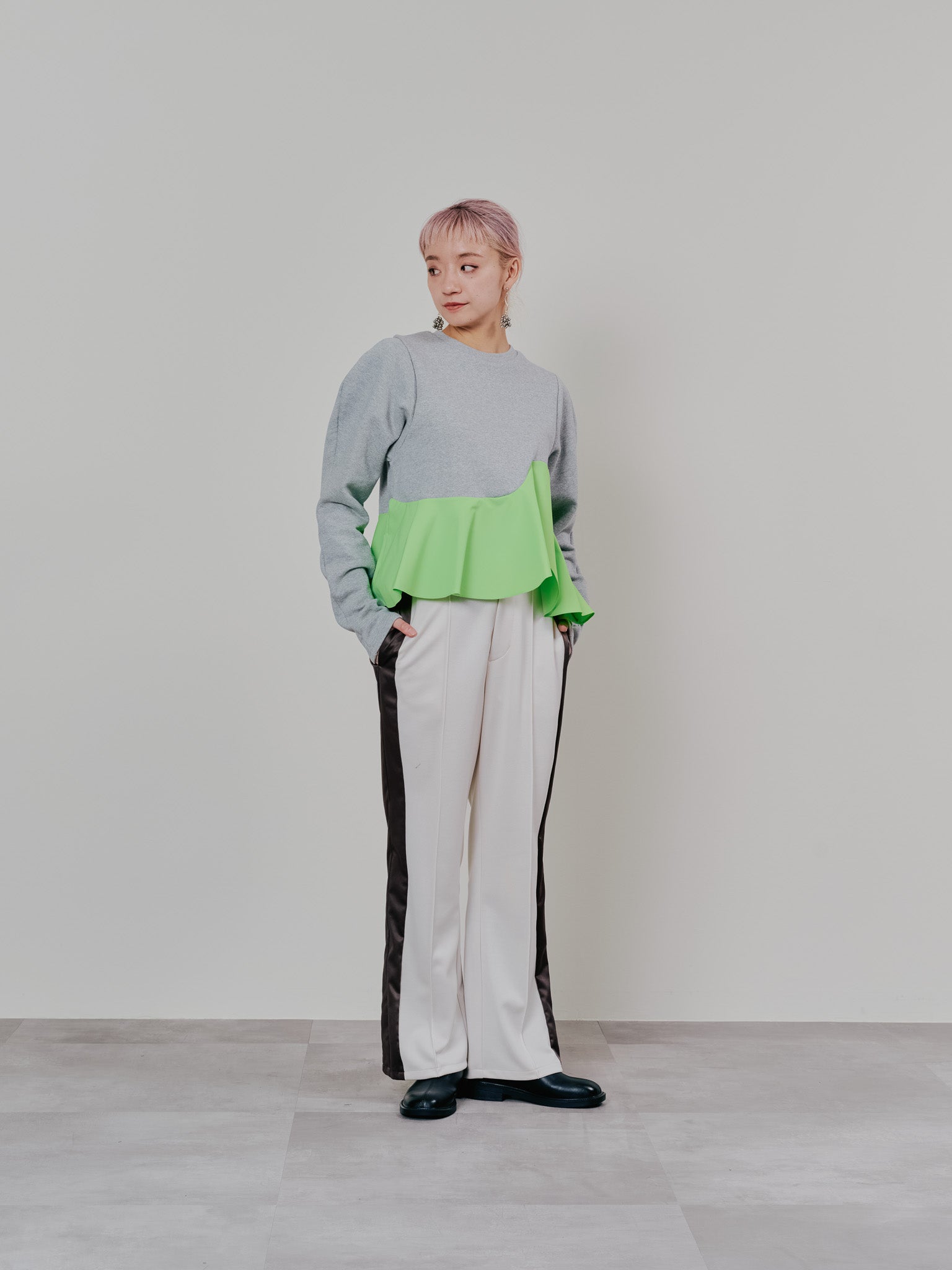 【SALE】配色サイドライントラックパンツ [603340] ivory