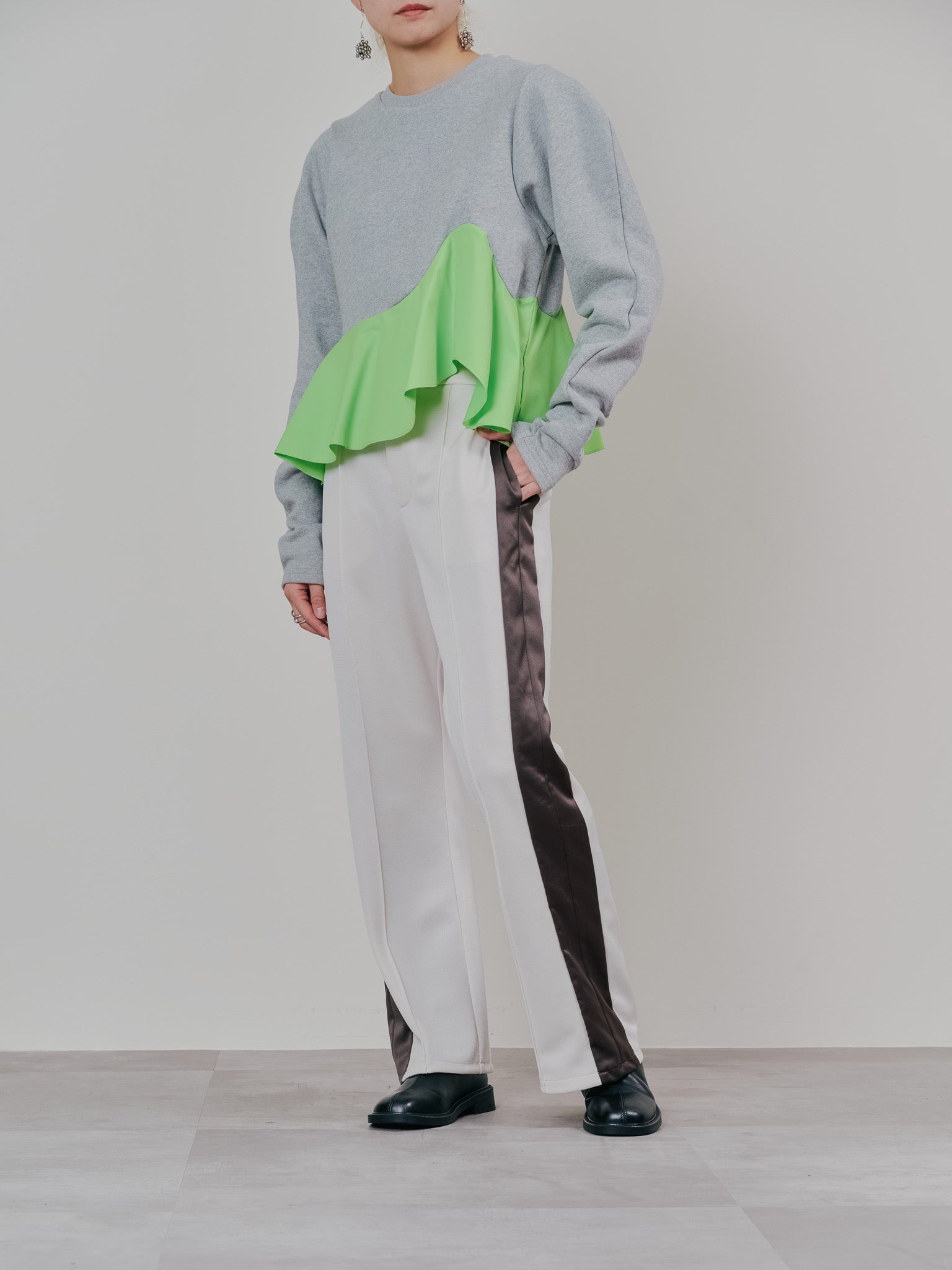 【SALE】配色サイドライントラックパンツ [603340] ivory