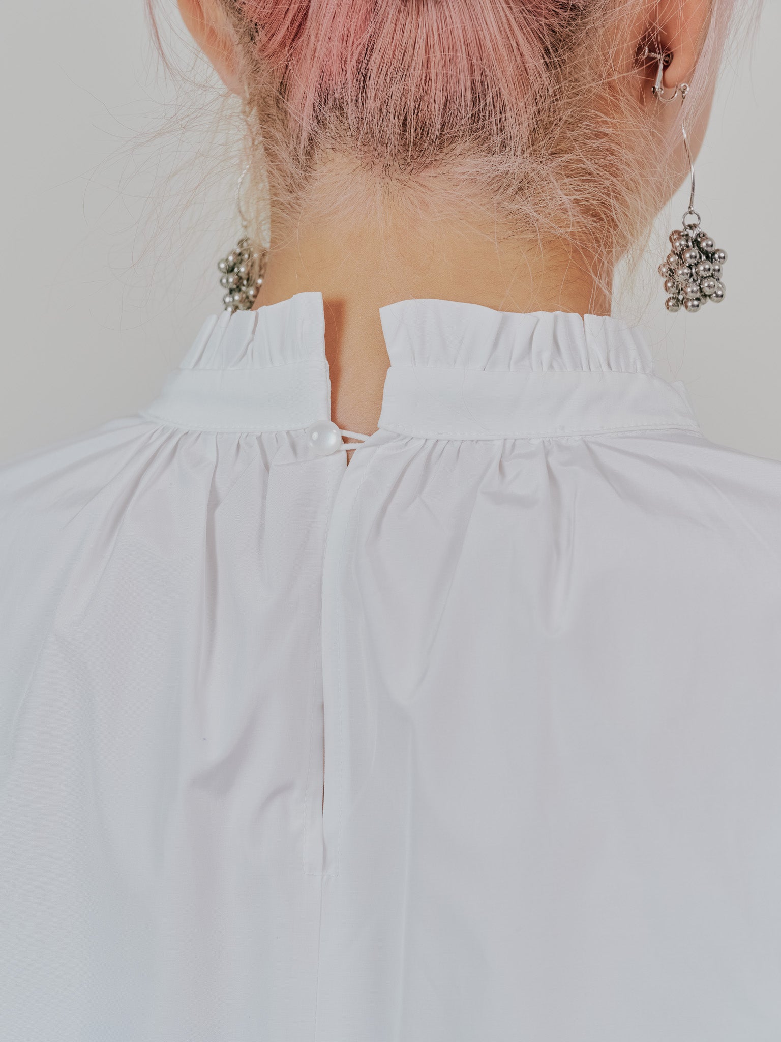 【SALE】ボータイ2WAYスリーブブラウス [601373] off